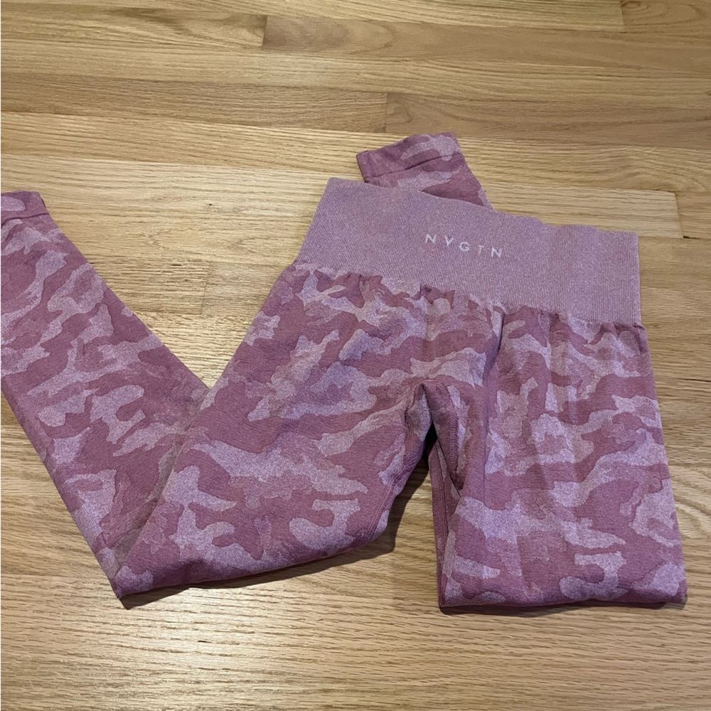 NVGTN pink Camo Leggings
